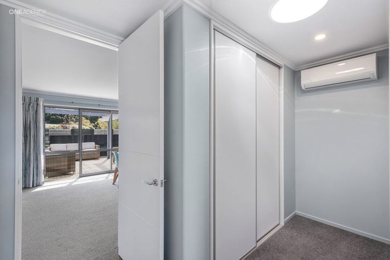 Photo of property in 9 Keeper Close, Woodend, 7610