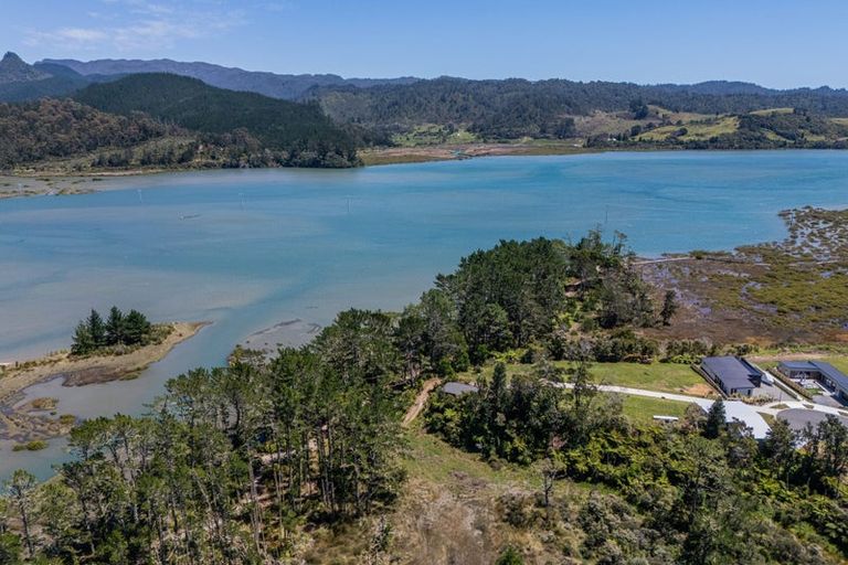 Photo of property in 5 Inspired Way, Pauanui, 3579