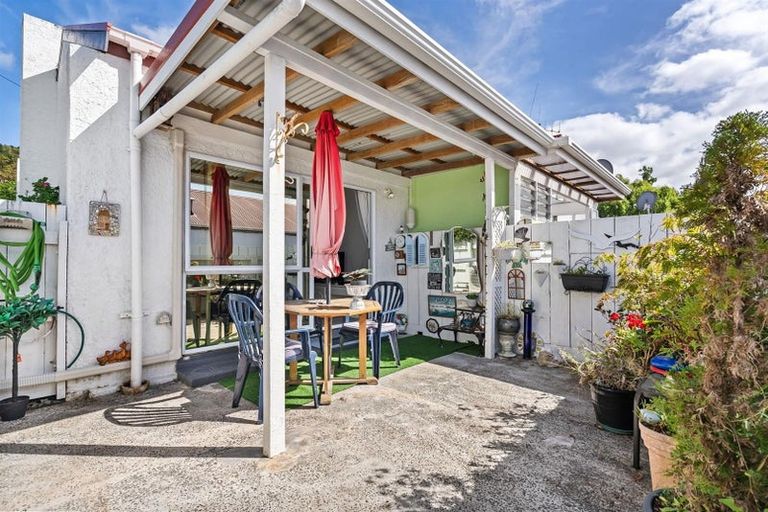 Photo of property in 12 Selwyn Avenue, Avenues, Whangarei, 0110