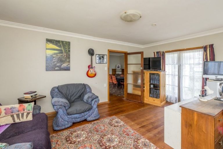 Photo of property in 10 Clyde Street, Levin, 5510