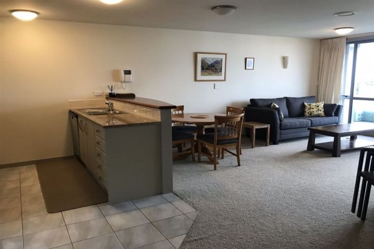 Photo of property in 36 Victoria Road, Mount Maunganui, 3116