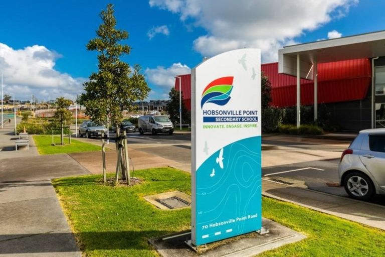 Photo of property in 81c Hobsonville Point Road, Hobsonville, Auckland, 0616