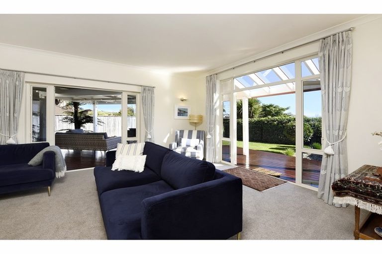 Photo of property in 2 Cashmere Close, Richmond, 7020