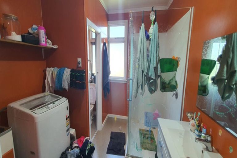 Photo of property in 10 Belt Street, Waimate, 7924