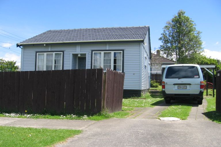 Photo of property in 41 Hillside Road, Papatoetoe, Auckland, 2025
