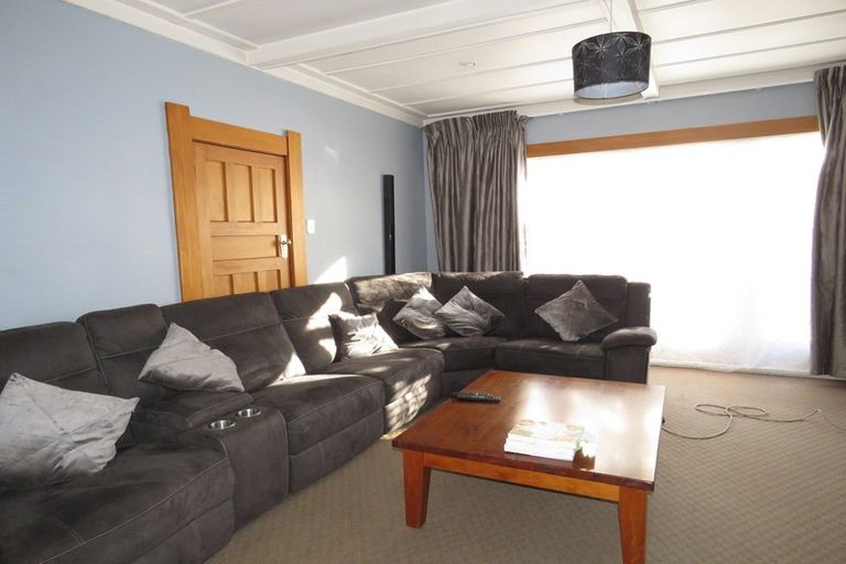 Photo of property in 34 Disraeli Street, Westport, 7825