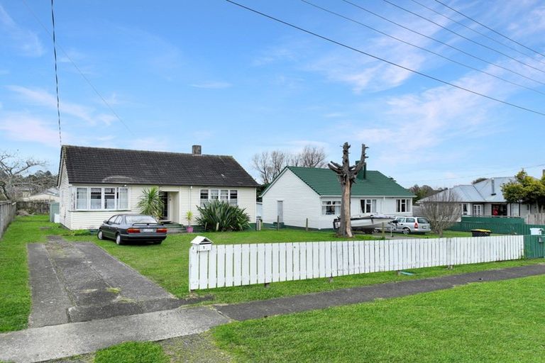 Photo of property in 15 Porritt Street, Paeroa, 3600