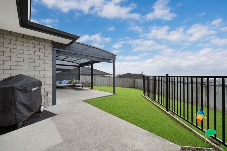 Photo of property in 110a Hillpark Drive, Pokeno, 2402