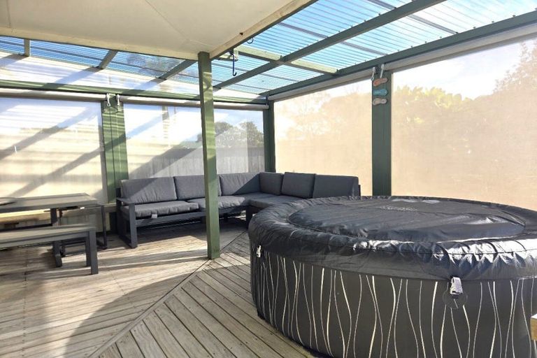 Photo of property in 105 Castle View Road, Matarangi, Whitianga, 3592