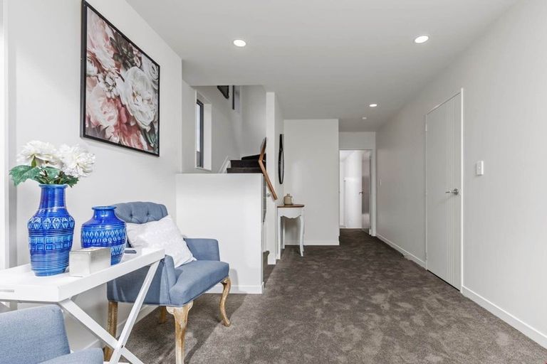 Photo of property in 37 Bight Road, Long Bay, Auckland, 0630