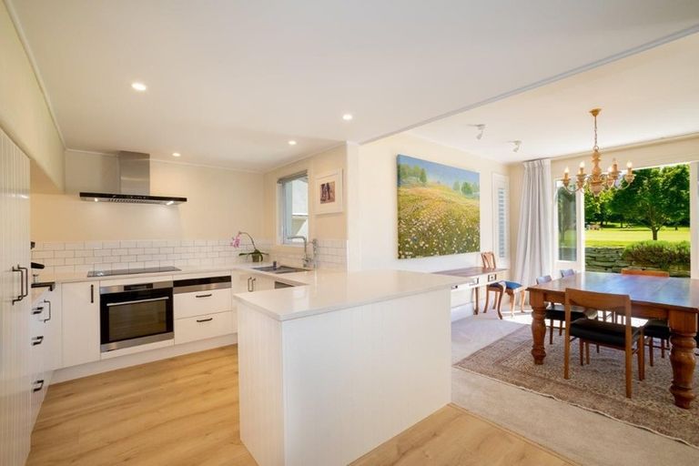 Photo of property in Millbrook Resort, 2 Streamside Lane, Arrowtown, 9371