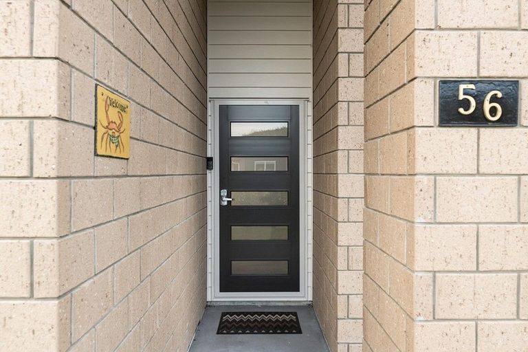 Photo of property in 56 Awataha Crescent, Pyes Pa, Tauranga, 3110