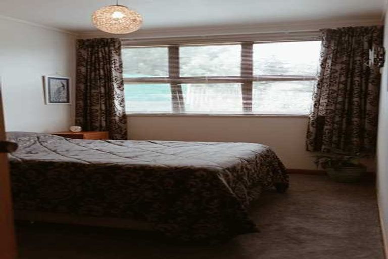 Photo of property in 65 Punga Street, Tangimoana, 4822