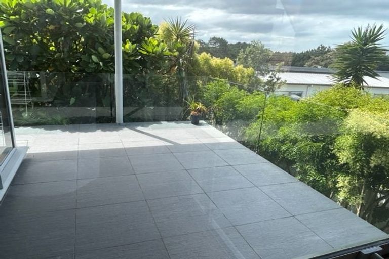 Photo of property in 221 East Coast Road, Campbells Bay, Auckland, 0620