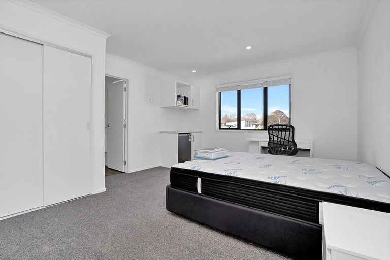 Photo of property in 3/3 Snead Place, Hamilton East, Hamilton, 3216