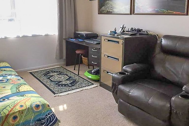 Photo of property in 5 Hillary Street, Waimate, 7924