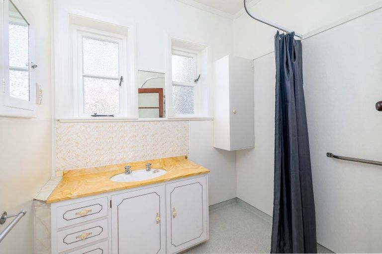 Photo of property in 33 Manse Street, Waimate, 7924