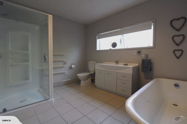 Photo of property in 502 King Street South, Hastings, 4122