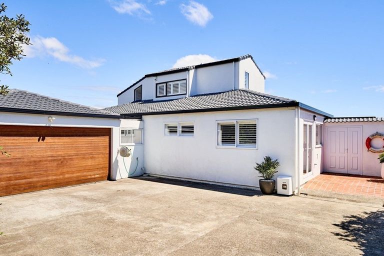 Photo of property in 120a Motuhara Road, Plimmerton, Porirua, 5026