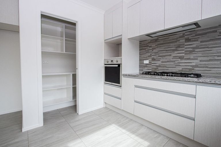 Photo of property in 27 Cabourne Drive, Glenview, Hamilton, 3206