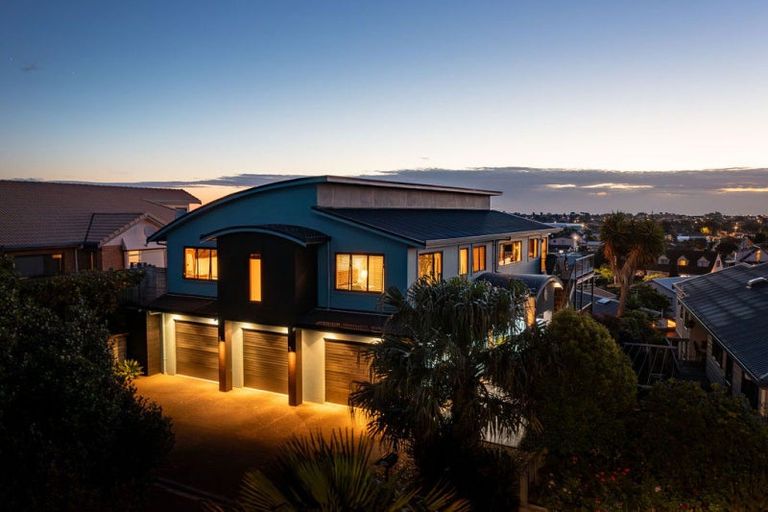 Photo of property in 14 Titter Place, Springvale, Whanganui, 4501