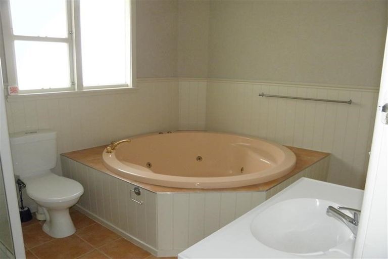 Photo of property in 375 Racecourse Road, Hargest, Invercargill, 9810