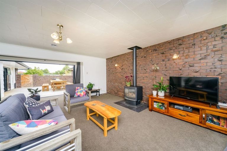 Photo of property in 29 Pencarrow Street, Highbury, Palmerston North, 4412