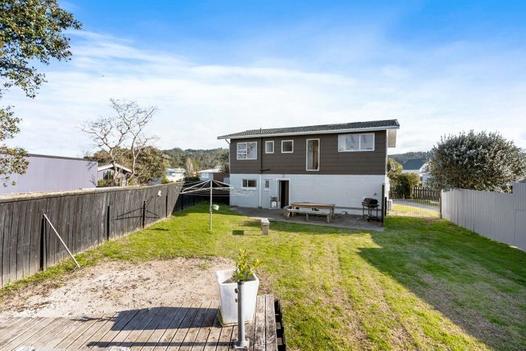 Photo of property in 208 Chartwell Avenue, Whangamata, 3620