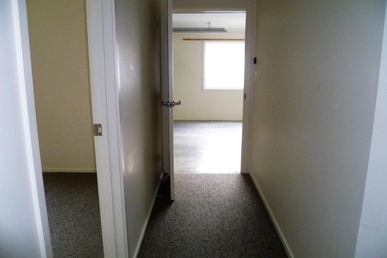 Photo of property in 6 Bennelong Place, Havelock North, 4130