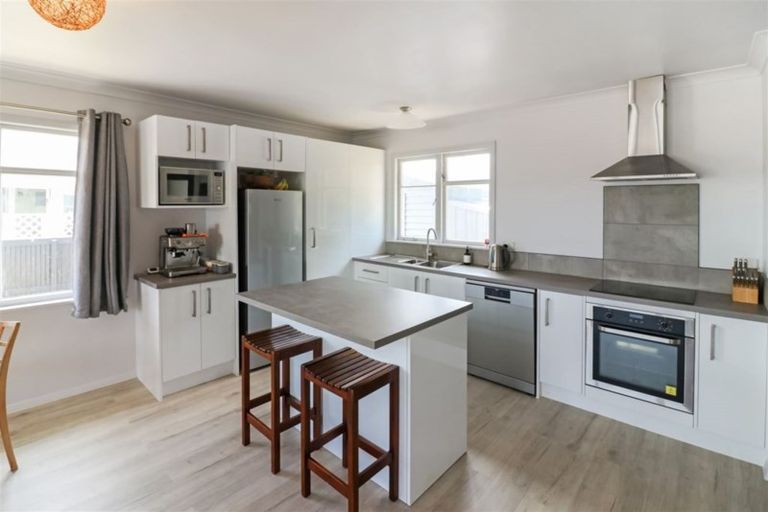 Photo of property in 75 Gordon Street, Dannevirke, 4930