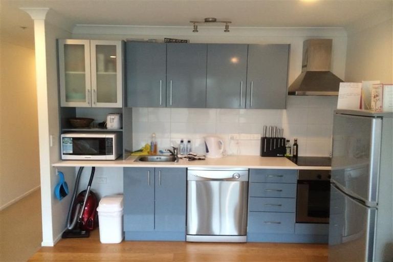 Photo of property in 1h/33 Mackelvie Street, Grey Lynn, Auckland, 1021