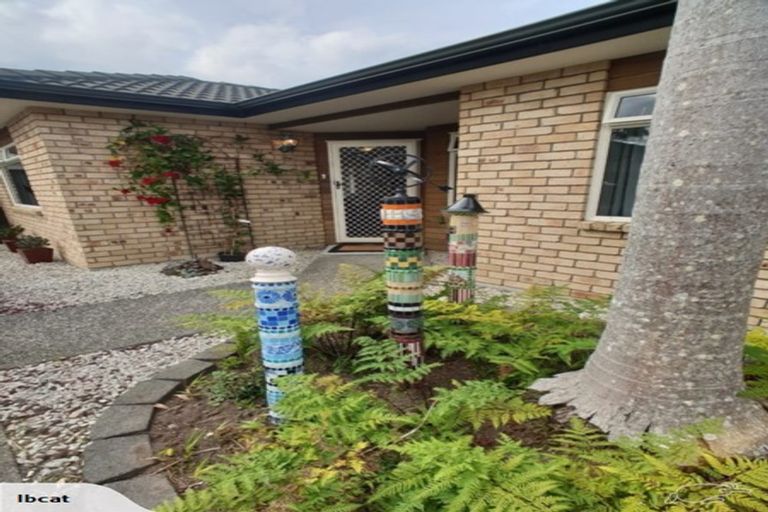 Photo of property in 29 Dan Tori Place, Orewa, 0931