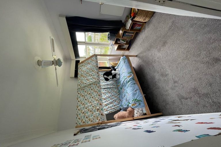 Photo of property in 34 Roberts Avenue, Bayswater, Auckland, 0622