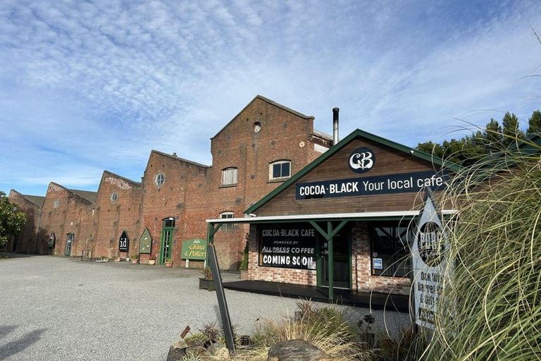 Photo of property in 6 Geisha Road, Waikuku, Rangiora, 7473