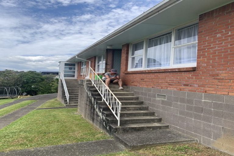 Photo of property in 3/7 Roberts Avenue, Bayswater, Auckland, 0622