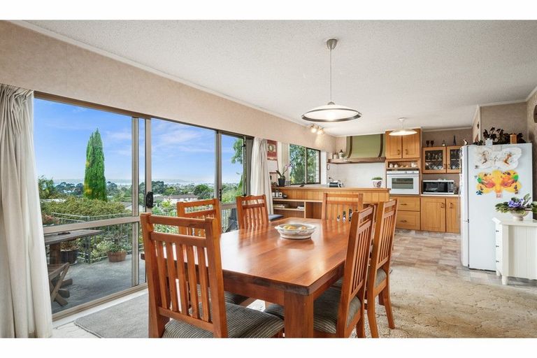 Photo of property in 24 Widmore Drive, Massey, Auckland, 0614