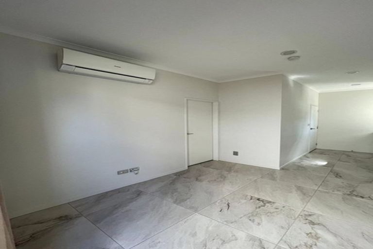 Photo of property in 10 Fong Road, Flat Bush, Auckland, 2019