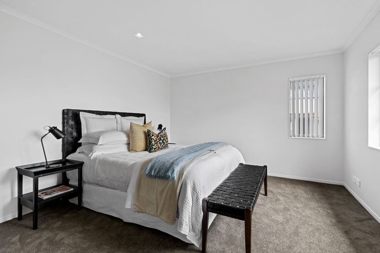 Photo of property in 38 Oakway Drive, Schnapper Rock, Auckland, 0632