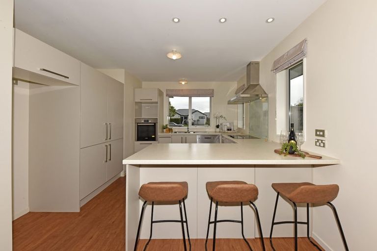 Photo of property in 20 Graycliffe Street, Halswell, Christchurch, 8025