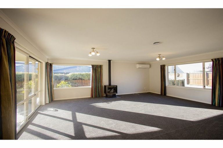 Photo of property in 4 Chateau Close, Gleniti, Timaru, 7910