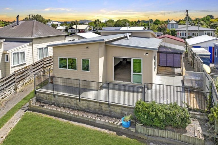 Photo of property in 5 Grange Road North, Haumoana, 4102