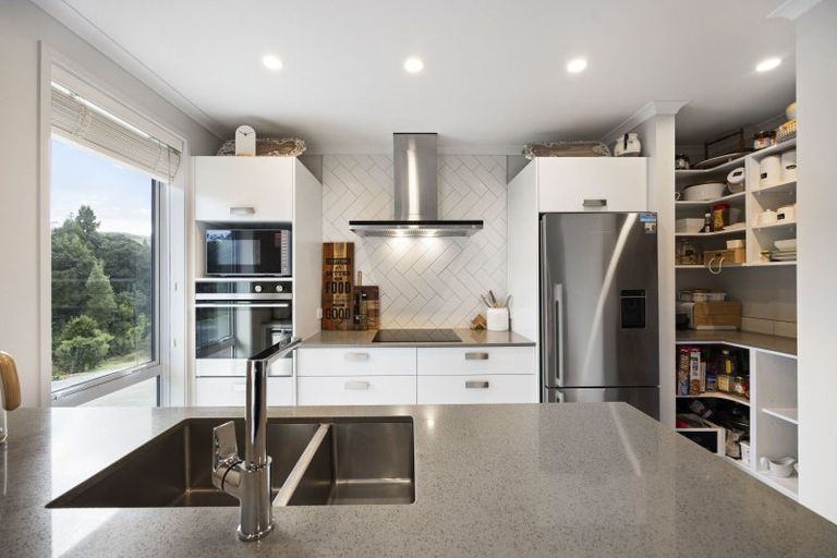 Photo of property in 147c Portsmouth Road, Bombay, 2675