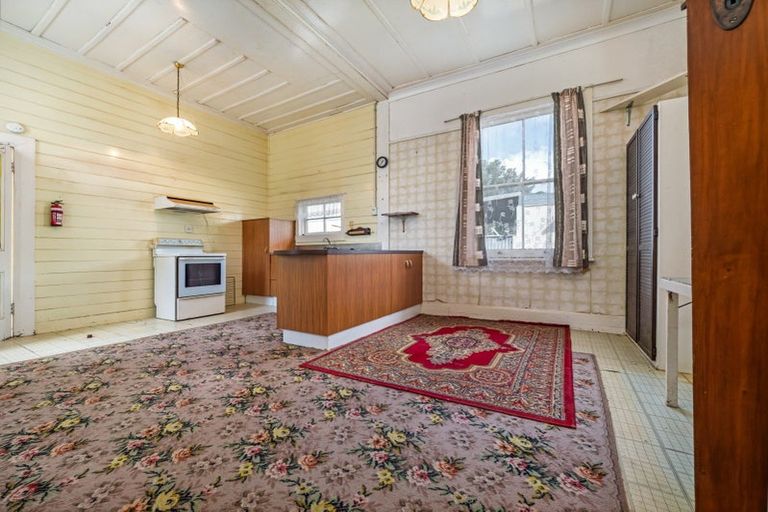 Photo of property in 26 Mclean Street, Woodville, 4920