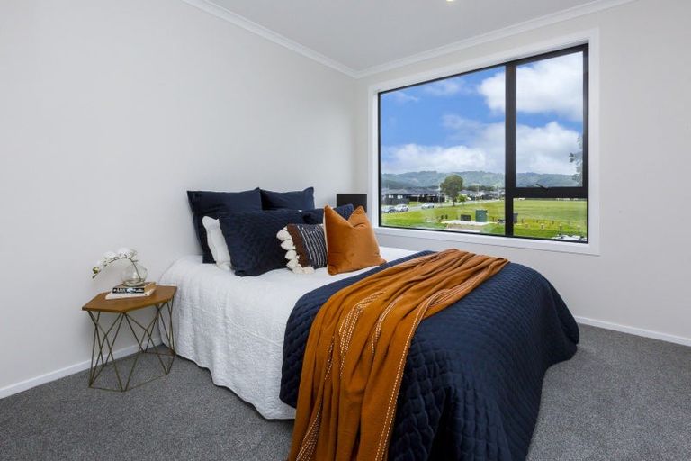 Photo of property in 1 Doug Jensen Street, Wallaceville, Upper Hutt, 5018