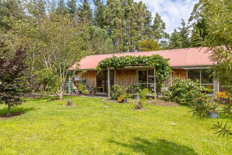 Photo of property in 839b Chester Road, West Taratahi, Carterton, 5791