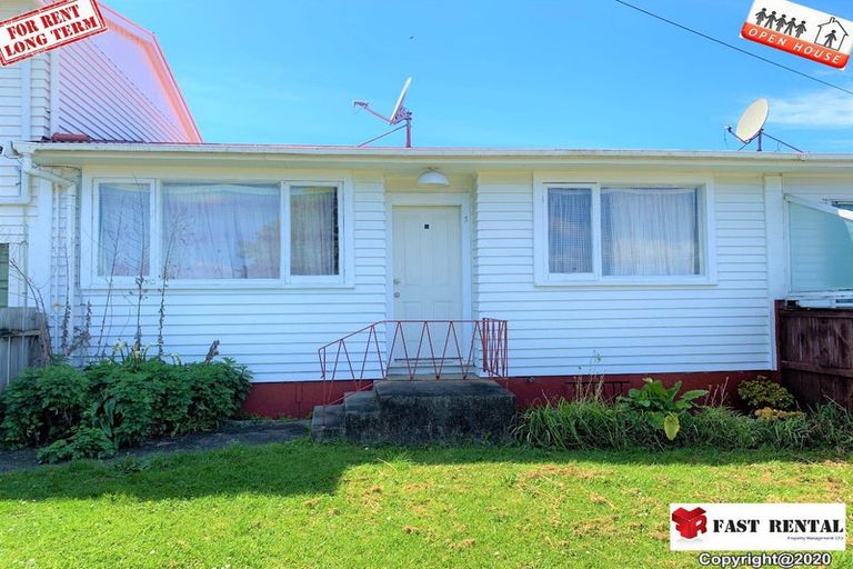 Photo of property in 2/1a Becroft Drive, Forrest Hill, Auckland, 0620