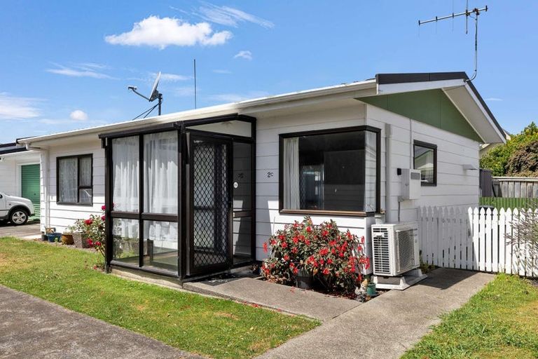 Photo of property in 2c Russell Street, Whanganui, 4500