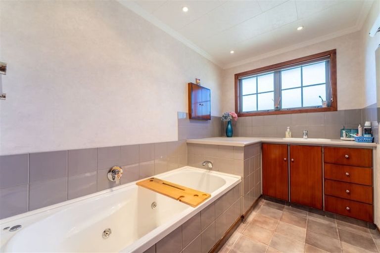 Photo of property in 78 Peel Street, Geraldine, 7930