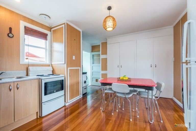 Photo of property in 1/20 Rata, Naenae, Lower Hutt, 5011