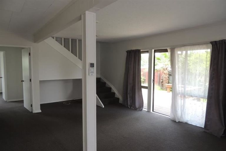 Photo of property in 7 Wilkie Place, Greenmeadows, Napier, 4112